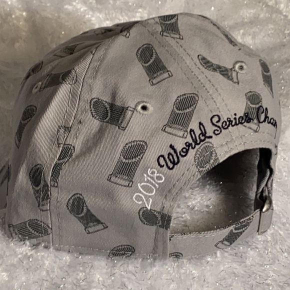 Boston Red Sox 2018 World Series hat 9TWENTY - Picture 13 of 13